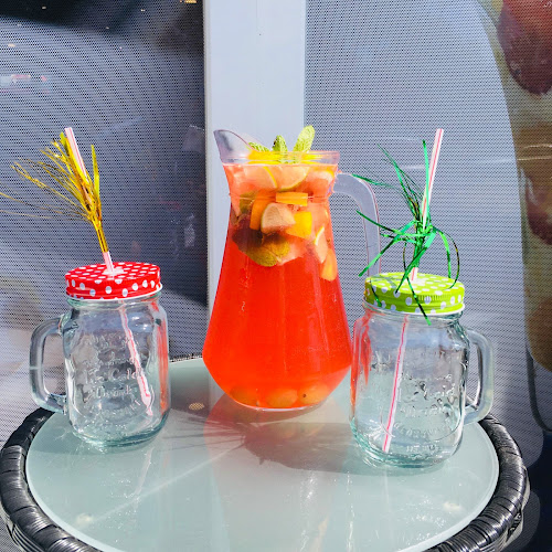 Szilva Cafe - Vendéglátás