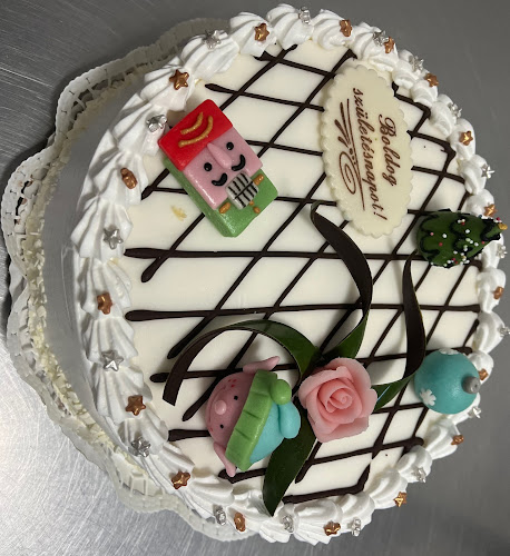 Kis Cuki cukrászda és kisbolt - Vendéglátás