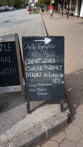 Berekfürdő, Berek tér 13, 5309