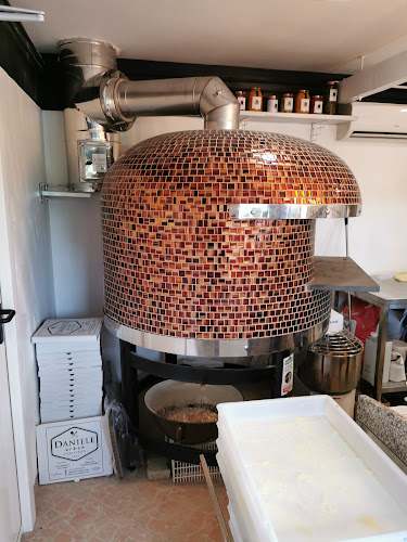 Szerencsesarok Delikát/Pizza és Bolt - Diósd