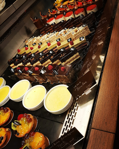 Amber's Bakery & Cafe