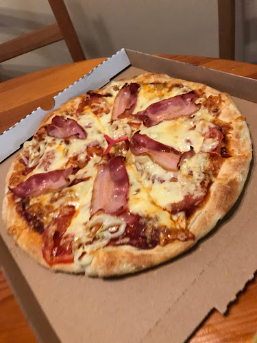 Vitèz pizzéria - Vendéglátás