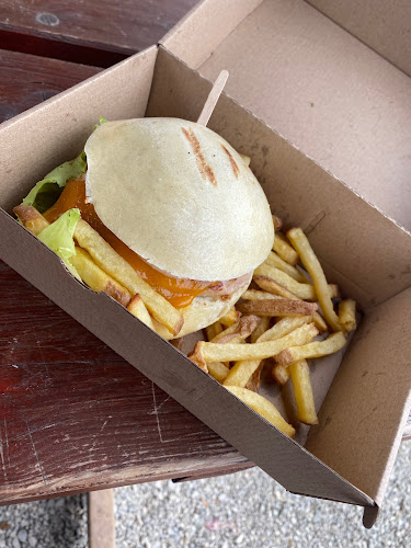 Comentarii opinii despre Vonóhorog Foodtruck