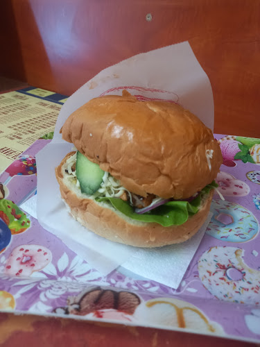 Opinii despre Faló Büfé în Szolnok - Vendéglátás