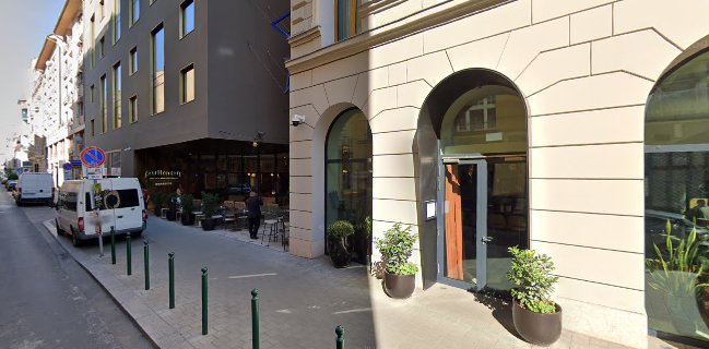 Opinii despre The Restaurant în Budapest - Vendéglátás