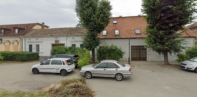 Tata, Ady Endre u. 61, 2890