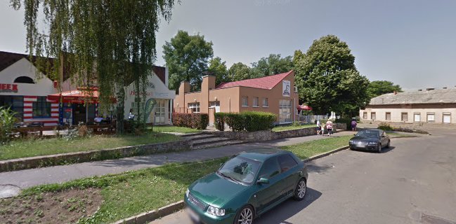 MEEX Bistro (Pizza, Hamburger)