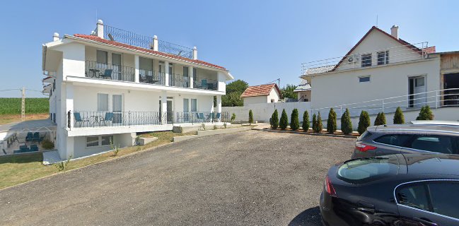 Merlot Borhotel és Látványpince