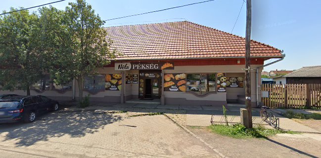 Néla Pékség