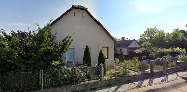 Két Jolán söröző