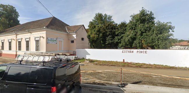 Estván Pince