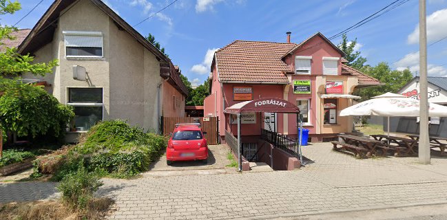 Vörös Kakas Söröző