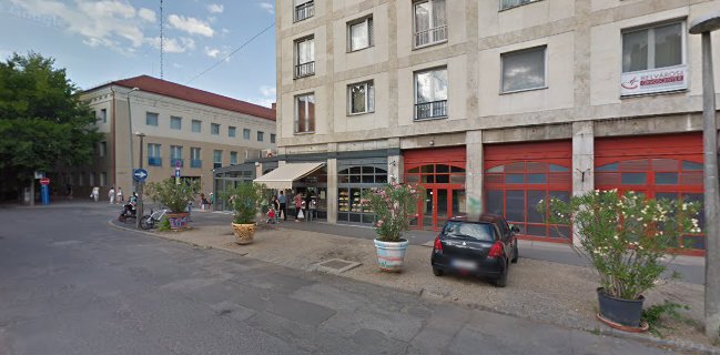 Kismandula Cukrászda