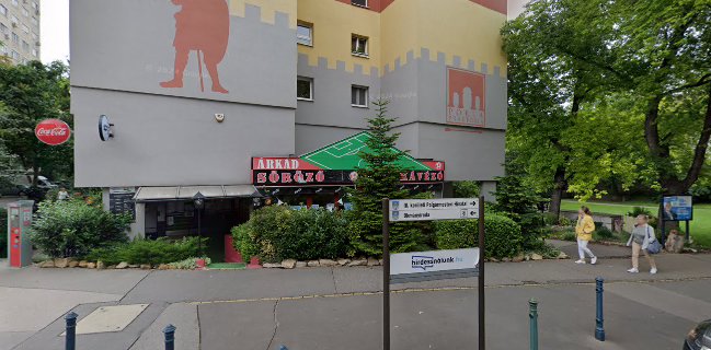 Árkád Söröző - Kávézó