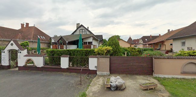 János Pince Étterem