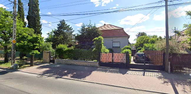 Lejtős Borozó és Söröző