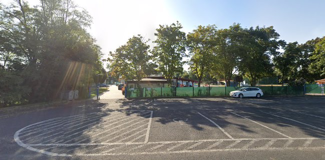 Városi strand büfé