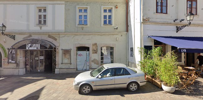 LYR Speciality Coffee and Food