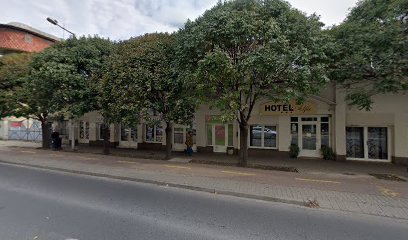 Varona Puerta Orlando E.V. - eredeti kubai koktél,salsa,rum, szórakoztatás