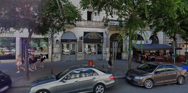 Richie’s Rooster’s