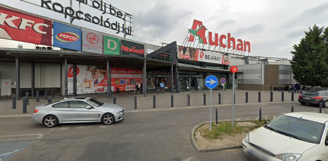KFC M7 Auchan Budaörs