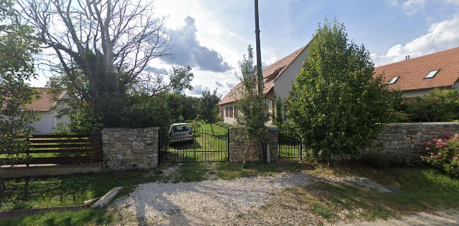 Pántlika Pincészet és Porta Étterem