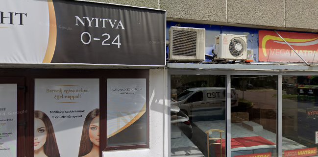 Randi Country presszó