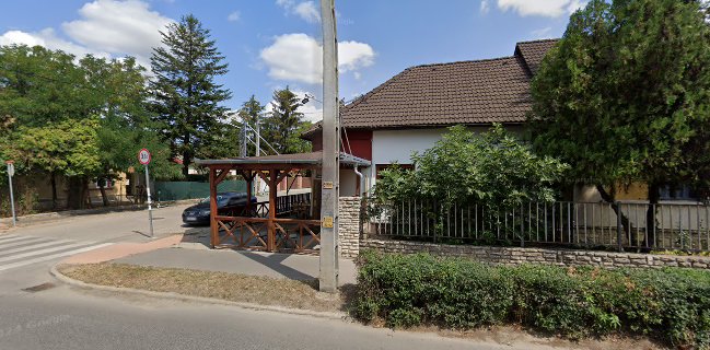 Zöldajtós Étterem