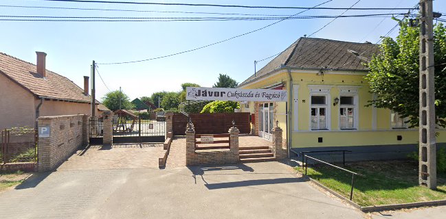 Jávor Cukrászda és Fagyizó