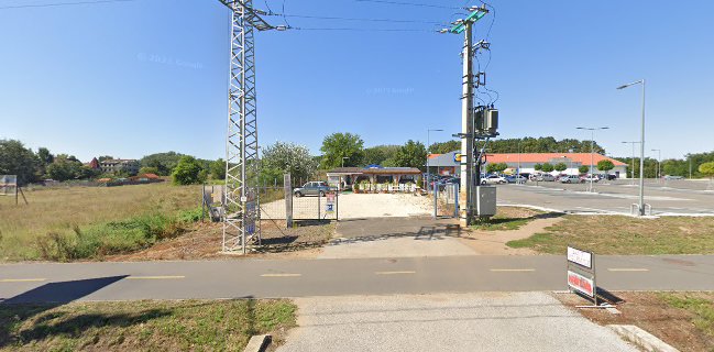 33-as Büfé és Halsütöde