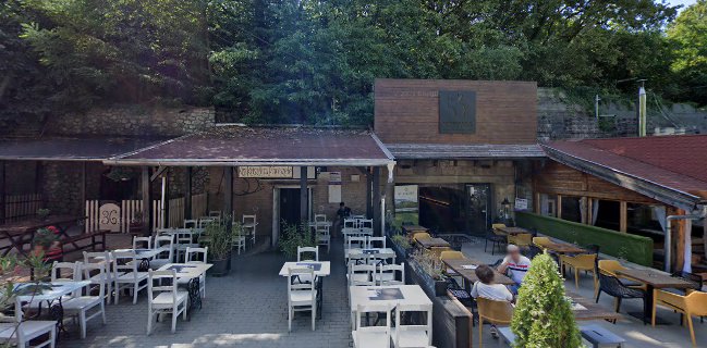 Kedves Wine Bistro & Shop - St. Andrea Wines - Eger