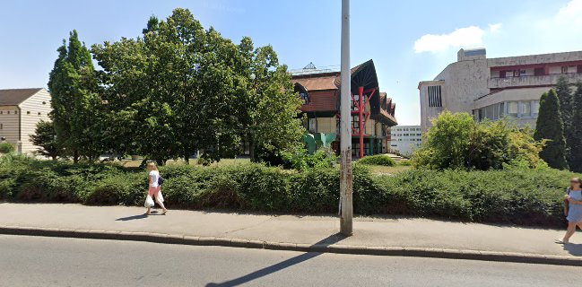 Melegkonyhás kávézó