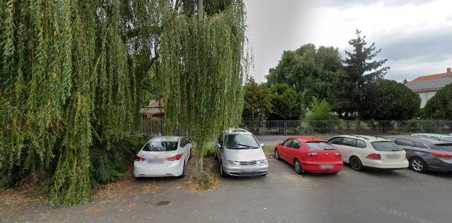 Híd Plusz Eszpresszó, Söröző