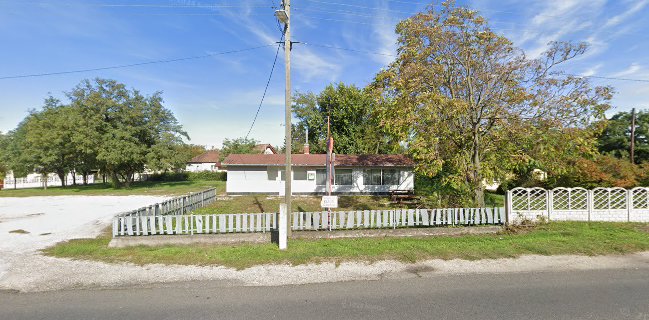 Opinii despre Retro Grill Cafe în Tokod - Vendéglátás