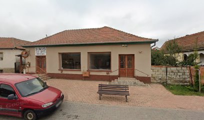 Háromlépcsős Sörkert és Fagyizó