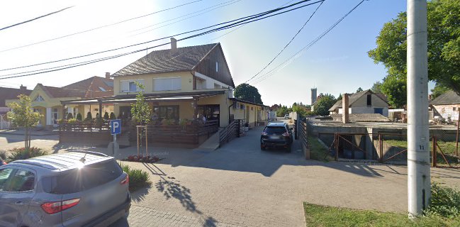 Comentarii opinii despre Bor Cukrászda és Kávézó - Dabas