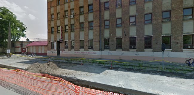 JANKER Hódmezővásárhely Prémium Ital, Élelmiszer és Vegyiáru - Vendéglátás