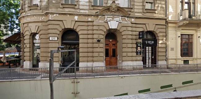 Gelarto Bistro - Vendéglátás