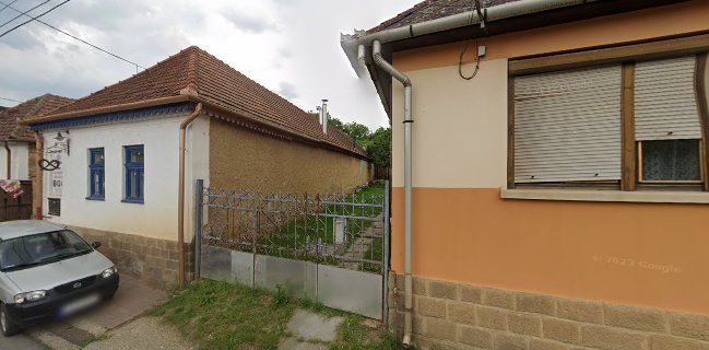 Rozika Kávézó, Sütiző