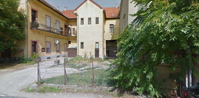 Pampetrics Borbár és Borszaküzlet