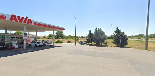 GRILL BÁR, Kápolnásnyék