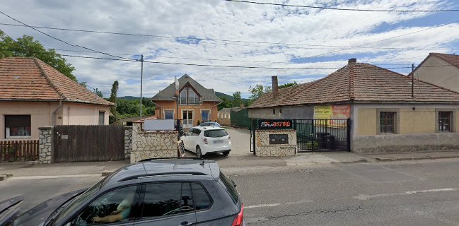 Magyar Vándor Étterem és Koktél Bár