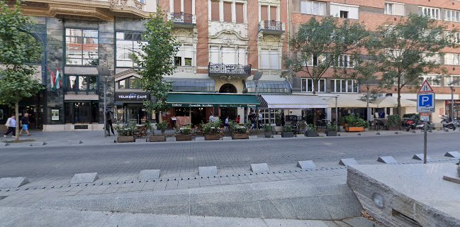 Opinii despre Komédiás Kávéház în Budapest - Vendéglátás