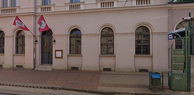 Hági Udvar és Étterem