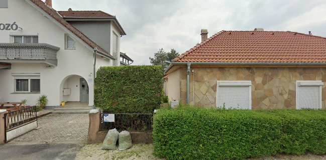 Pingvin Fagyizó Cukrászda Balatonmáriafürdő