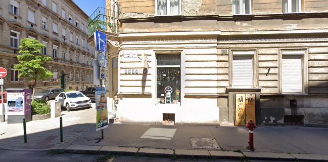 Opinii despre Sütipont în Budapest - Vendéglátás