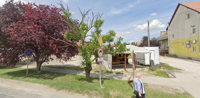 Adonyi Bikaerős Burger